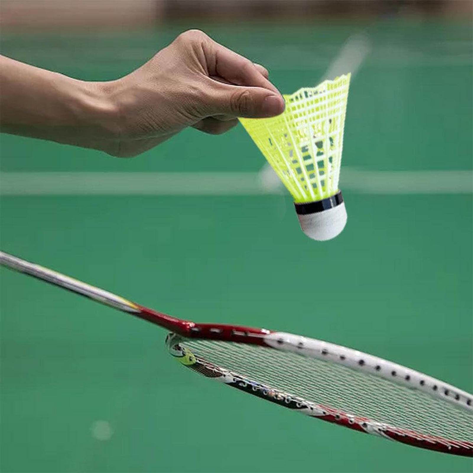 Badminton Shuttlecocks 12 Piec - đánh giá và giá Nylon Shuttlecock 12